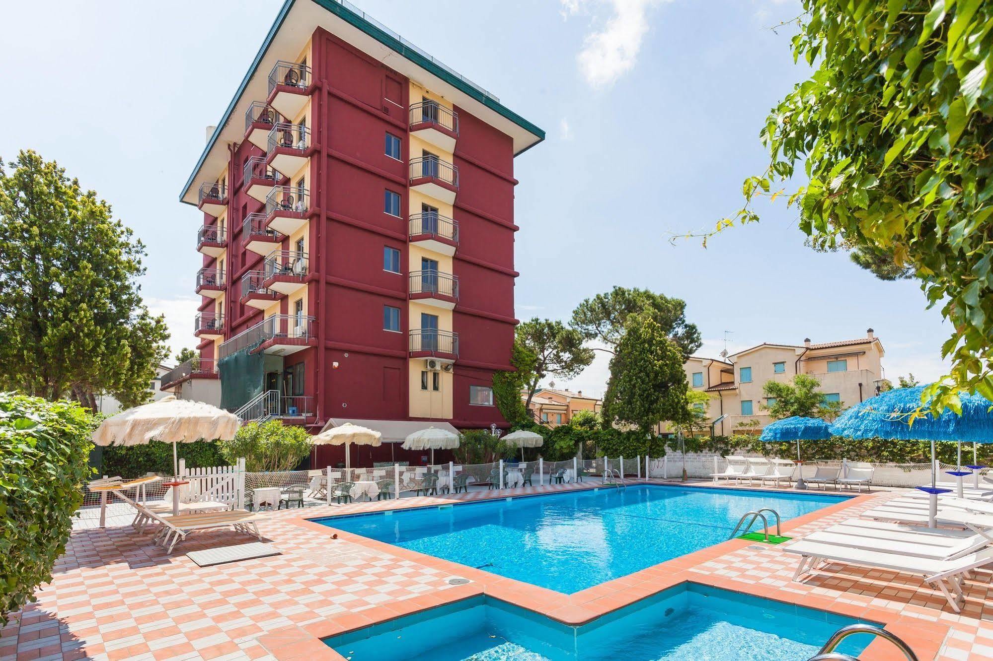 Hotel Frank Lido di Jesolo Exteriér fotografie